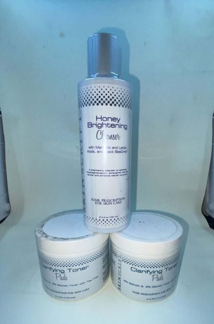 Skin Script Honey Brightening Cleanser and Clarifying Toner Pads Set